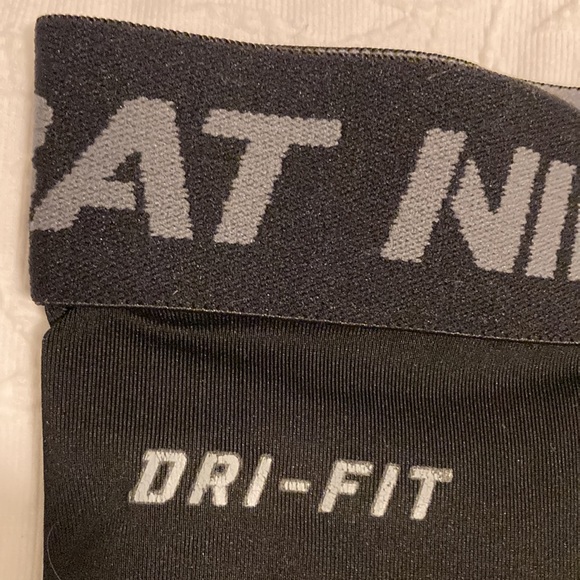 Nike Pro Combat Compression Shorts - Picture 4 of 7